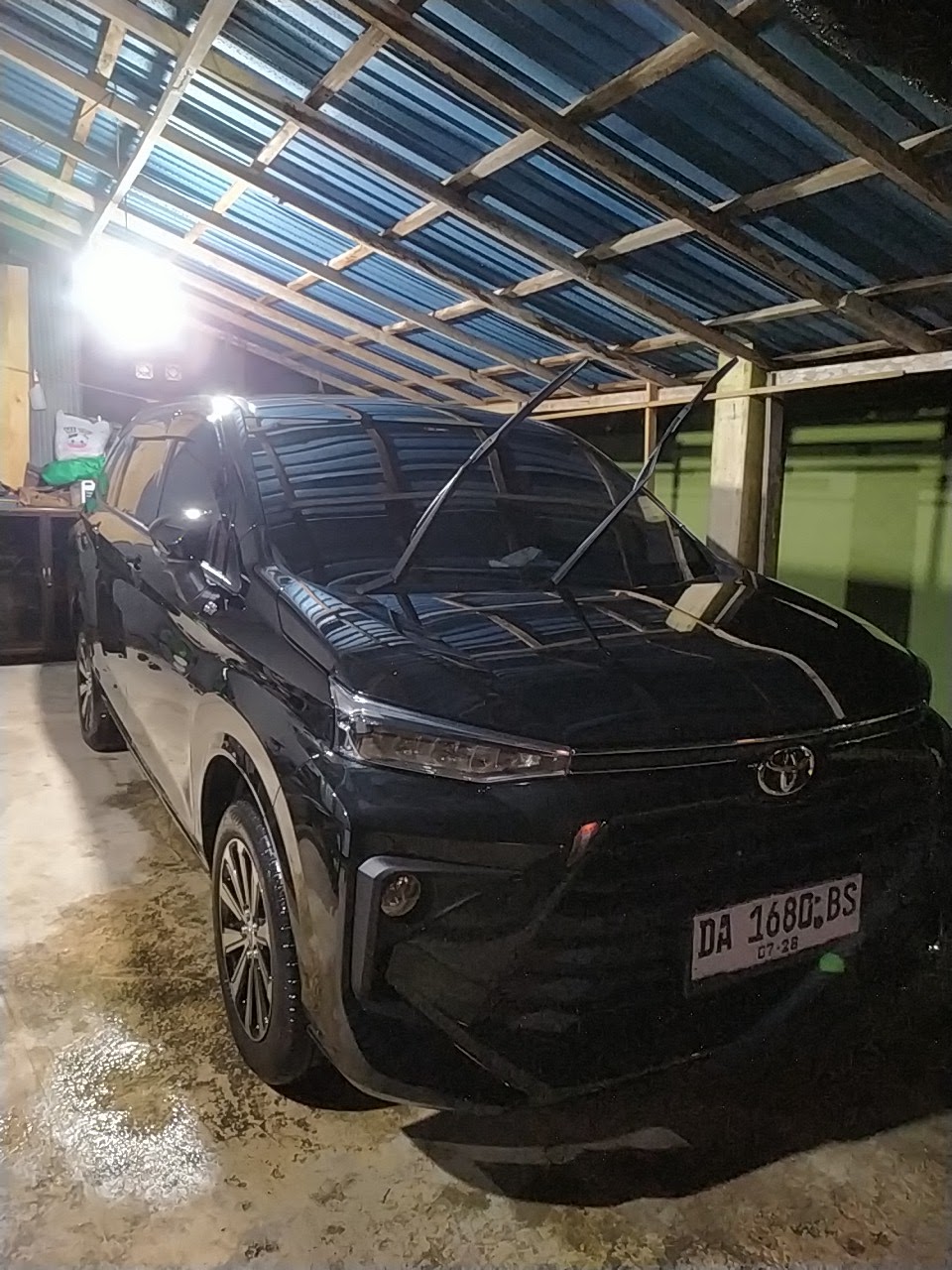 Toyota All New Avanza Hitam (DA 1680 BS) Toyota All New Avanza Hitam (DA 1680 BS)